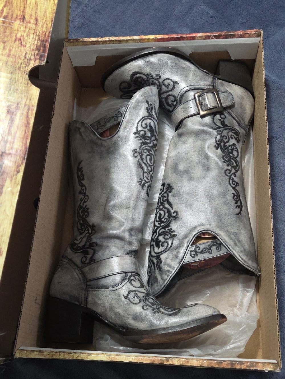 BOX KEPT-Old Gringo Gray with Black Embroidery Western Heeled Boots